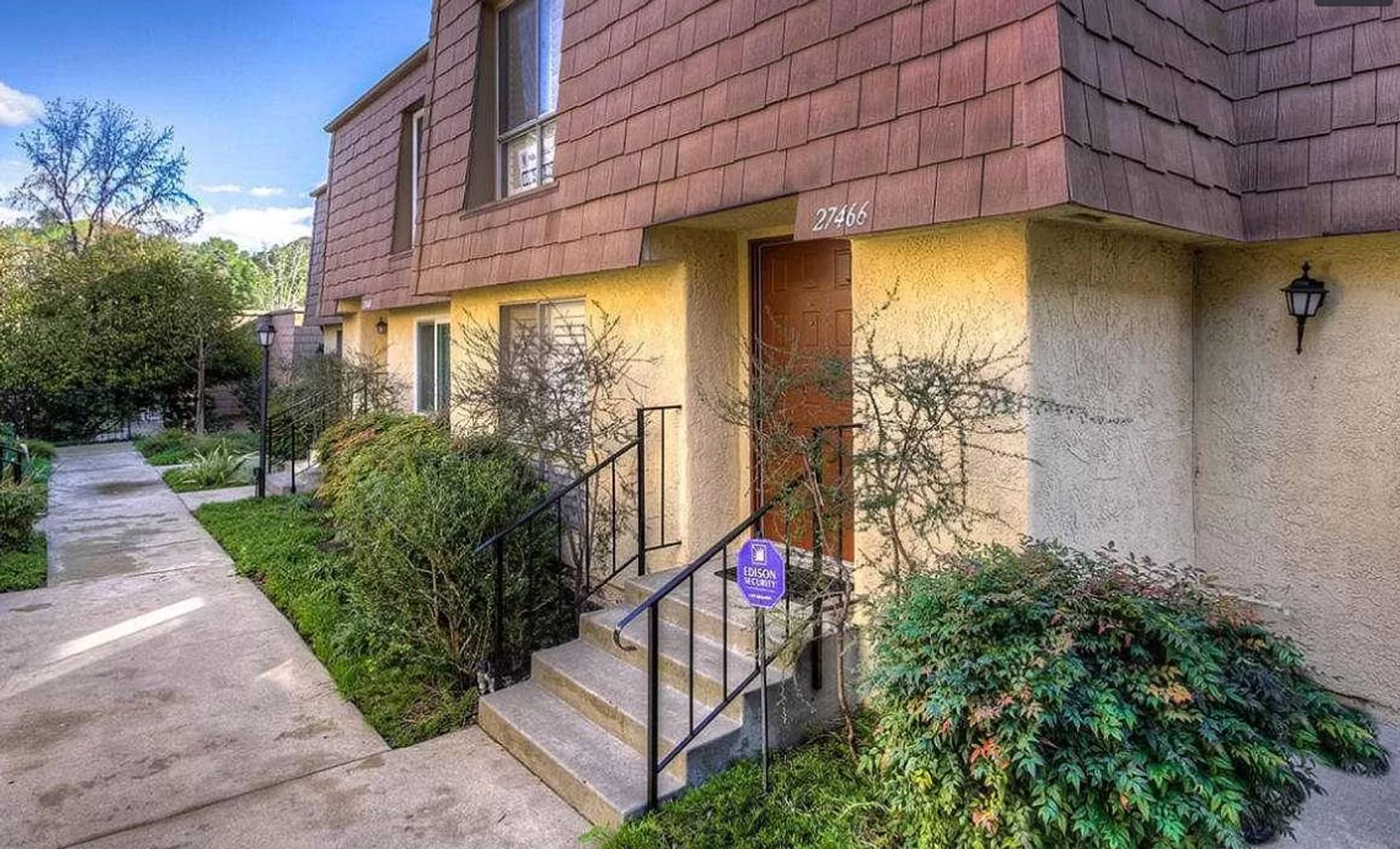 Beautiful 3 bed Townhome in Agoura Hills – photo 4