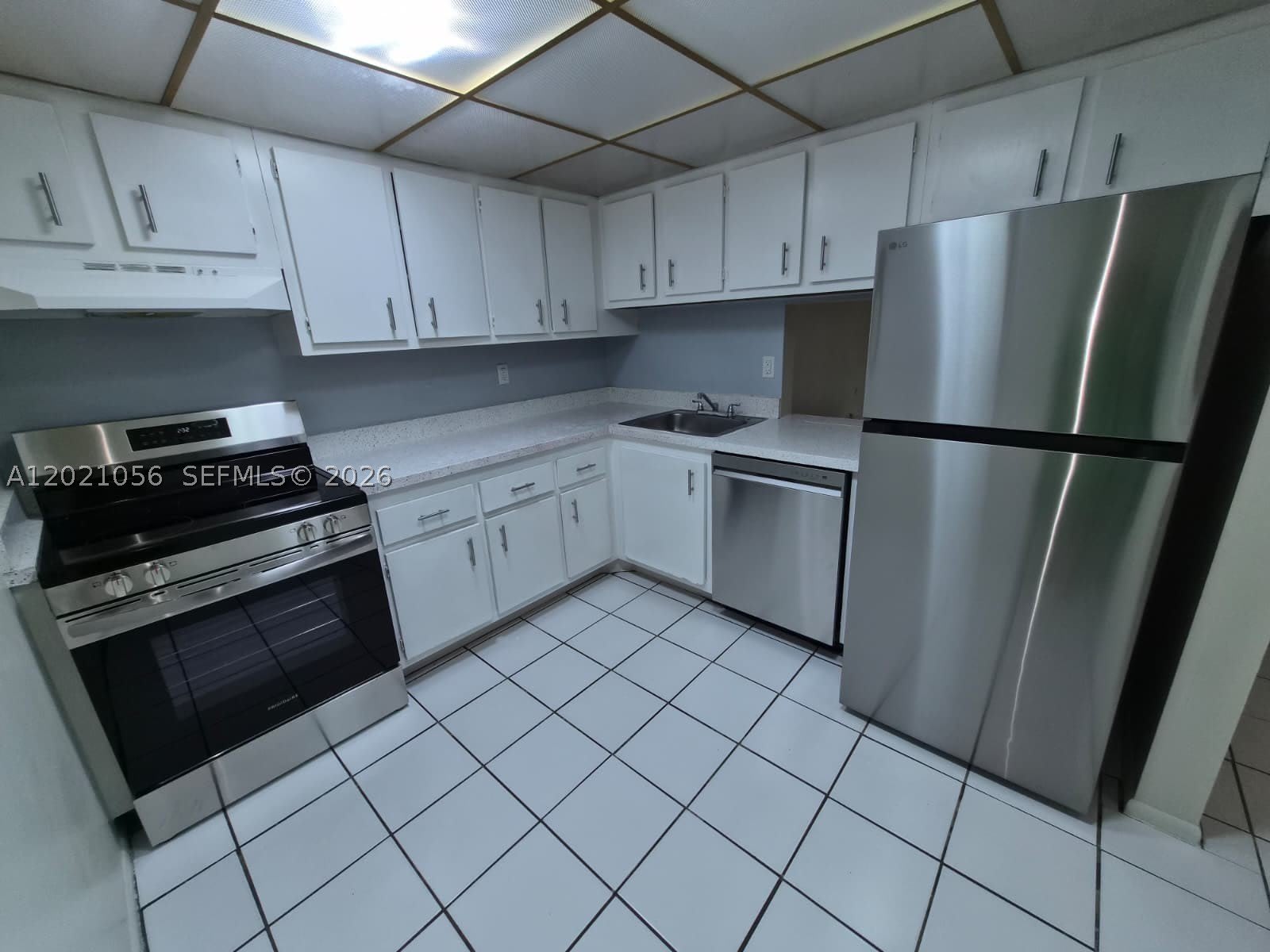 7830 Camino Real – photo 2