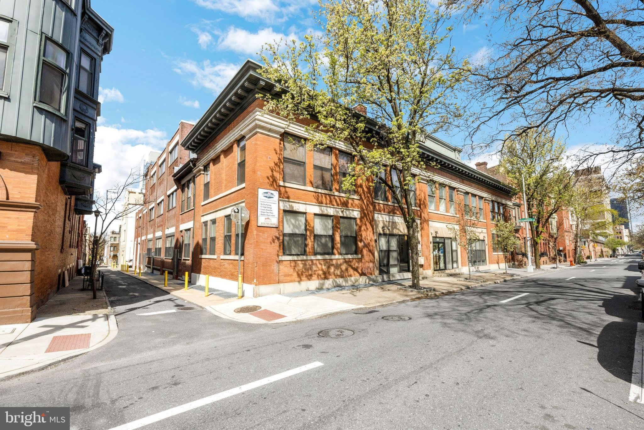 266 23RD Street – photo 4