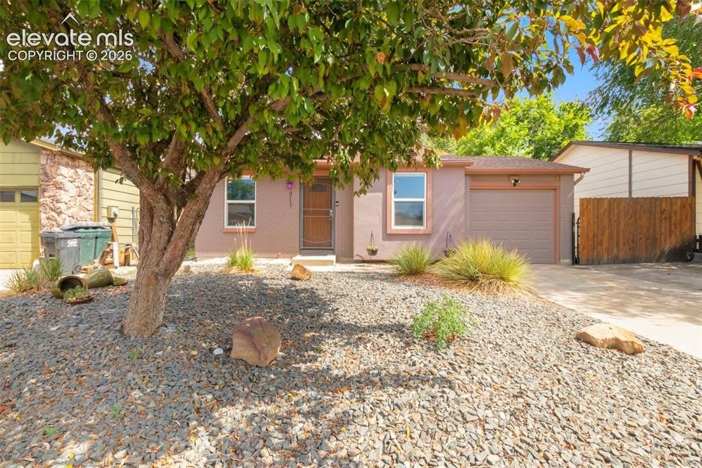 3117 Moonbeam Circle – photo 1