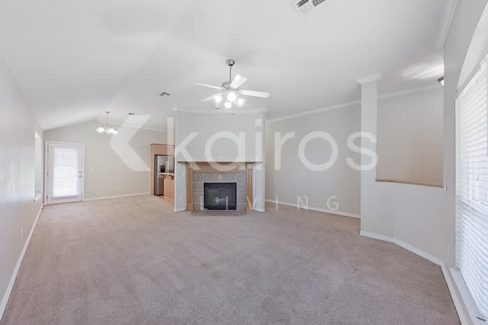 4209 Snowy Owl Drive – photo 3
