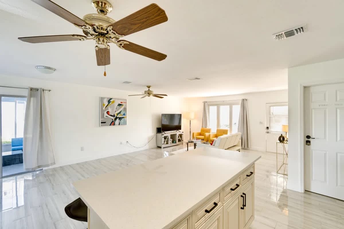5201 Forbes Terrace – photo 3