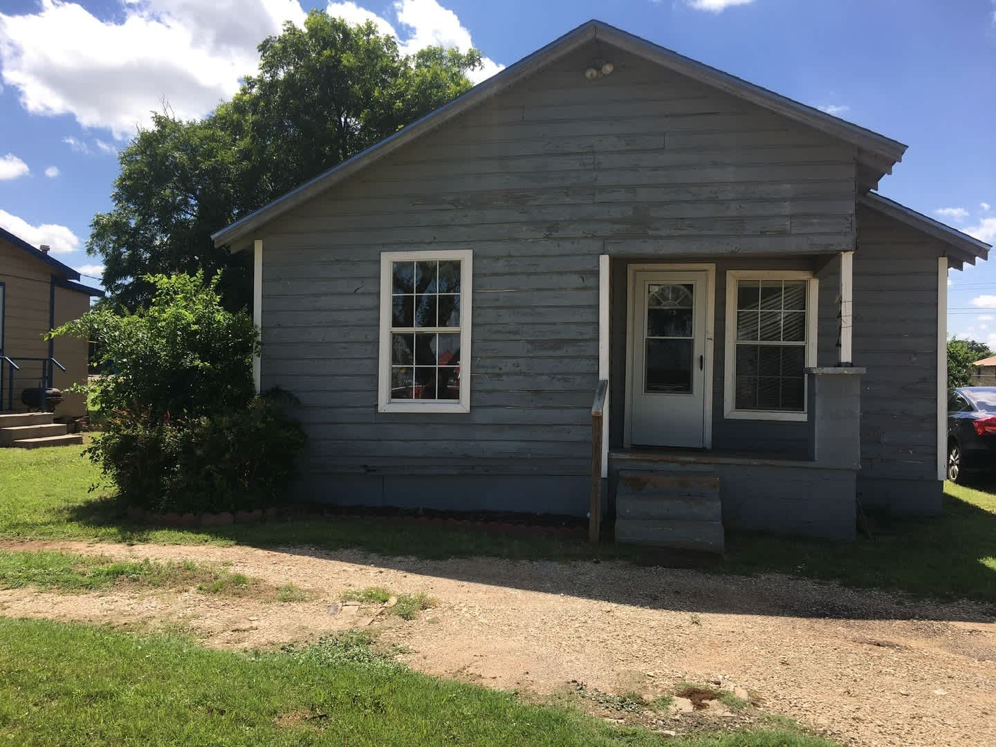 438 Cherry St – photo 1
