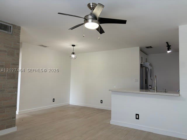 10054 Winding Lake Rd – photo 4