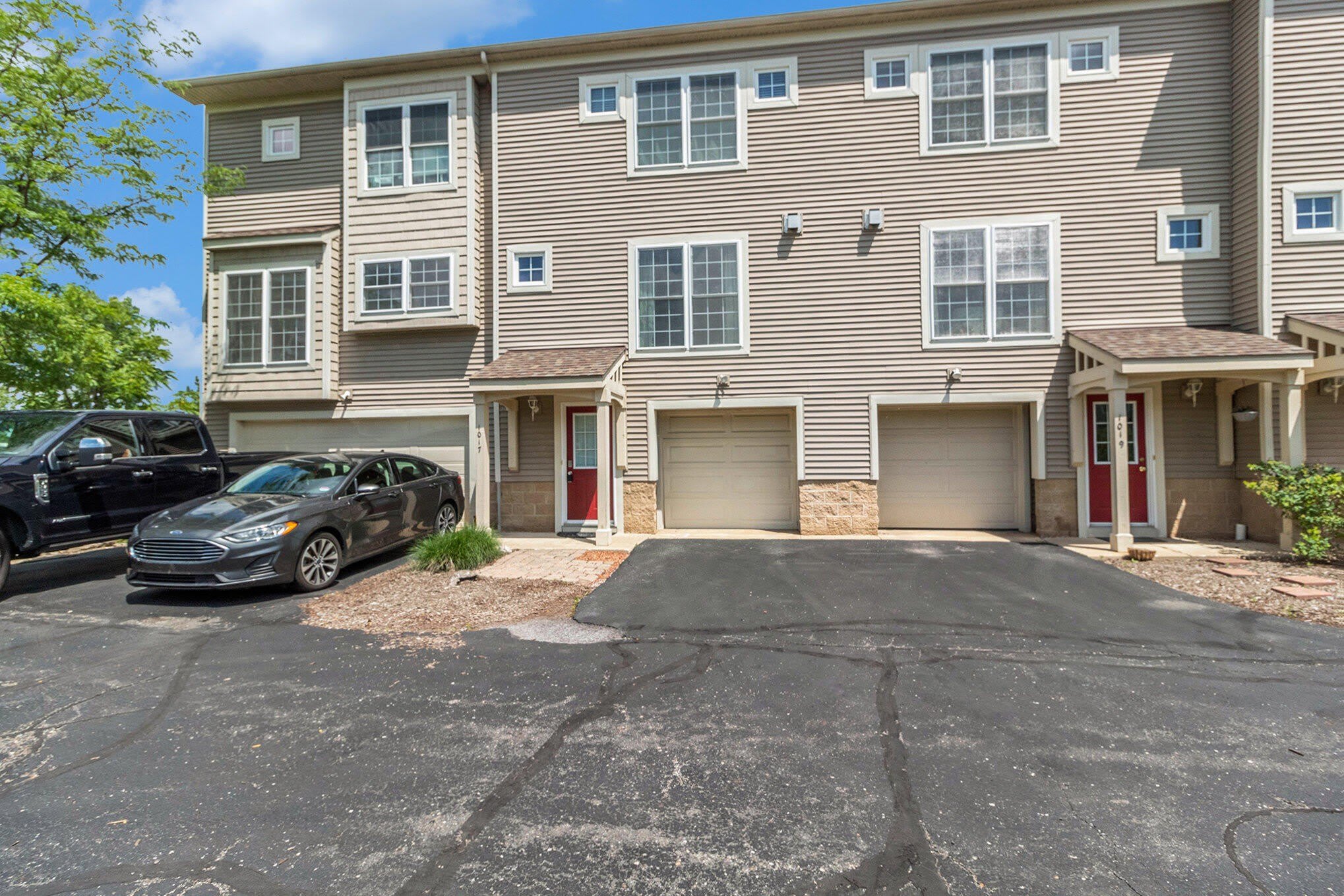 1017 Bluestem Lane – photo 1