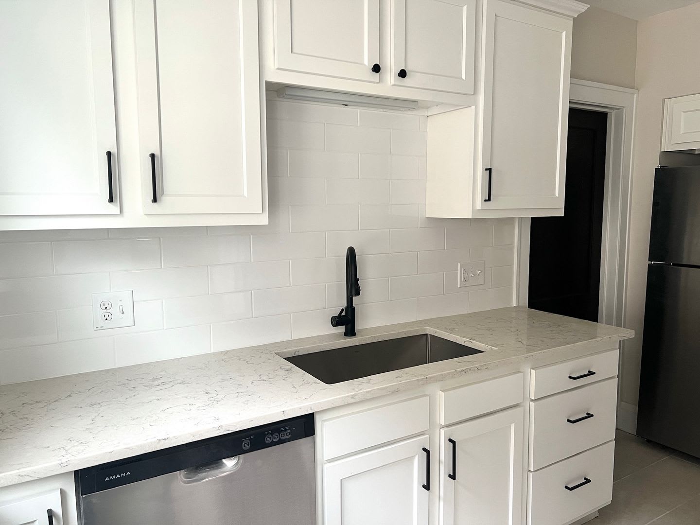 2068 Waterbury Rd – photo 4