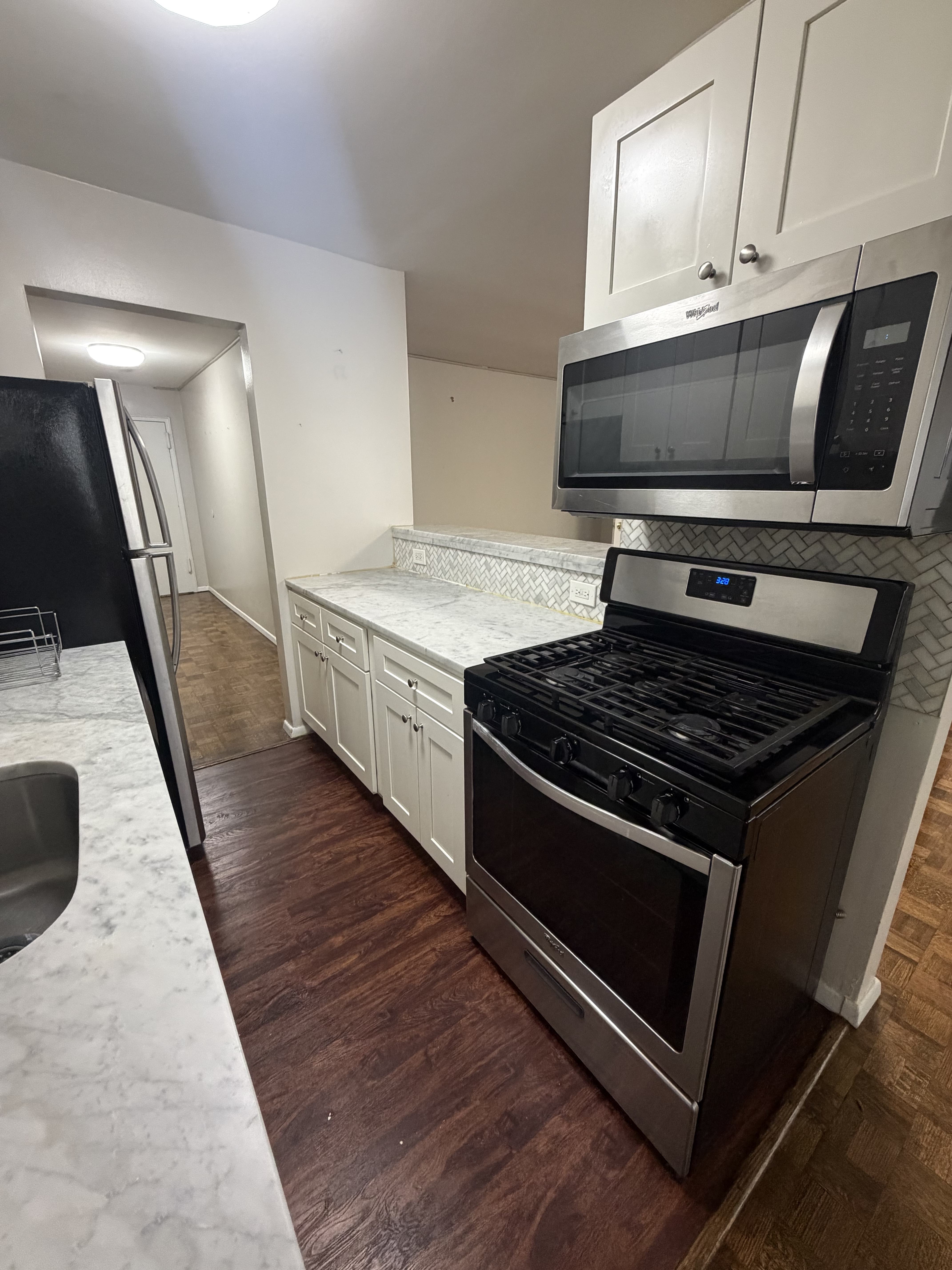 147 Main St – photo 1