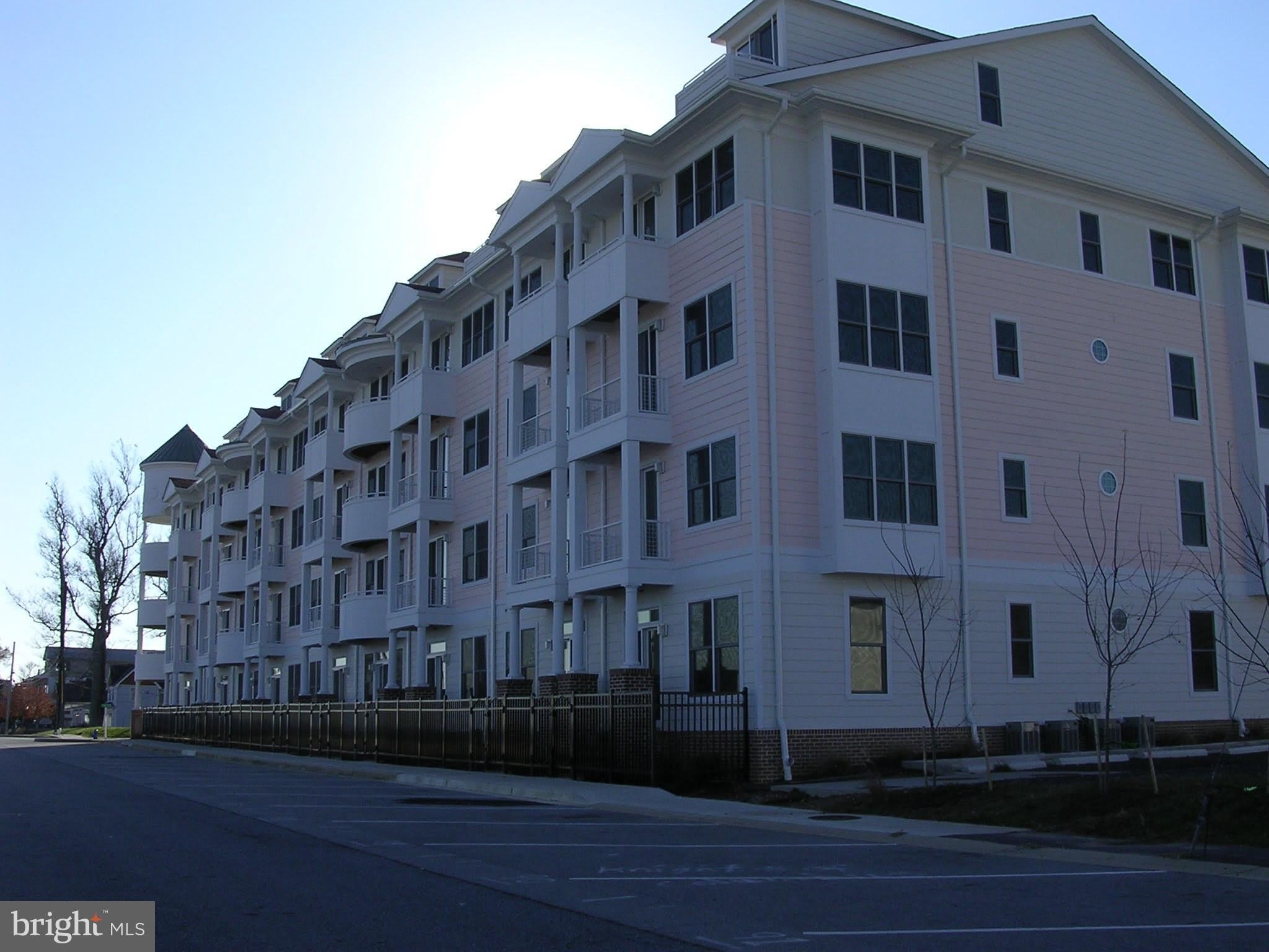 9000 Bay Avenue – photo 5
