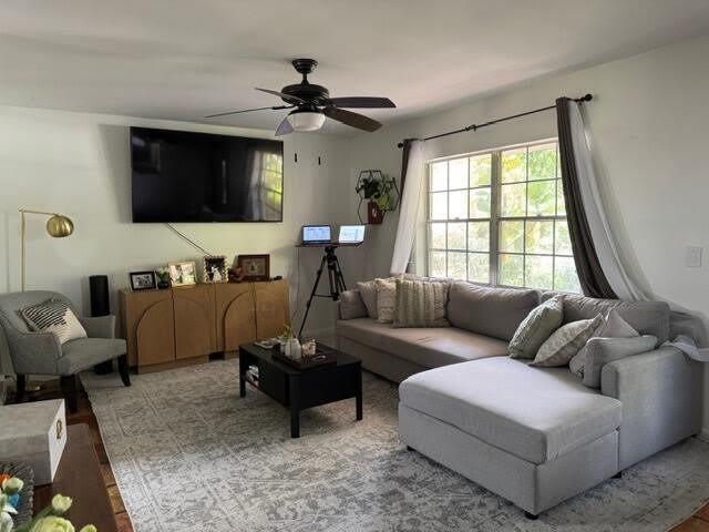 3803 HEATHER Drive W – photo 4