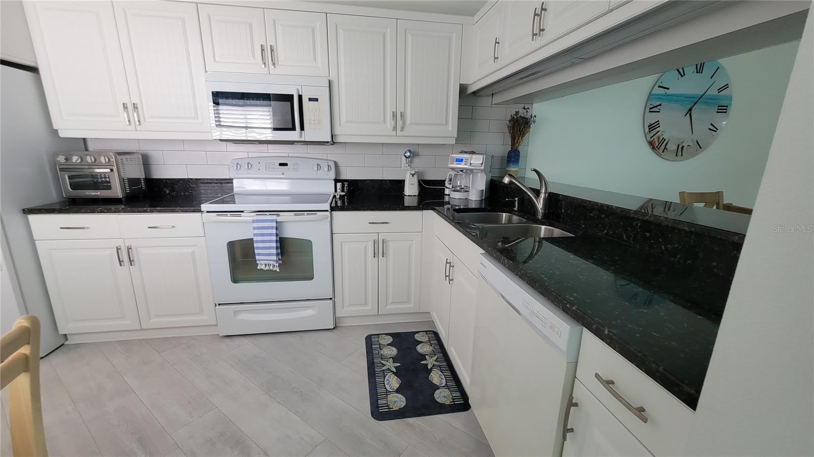 1318 PERICO POINT Circle – photo 3