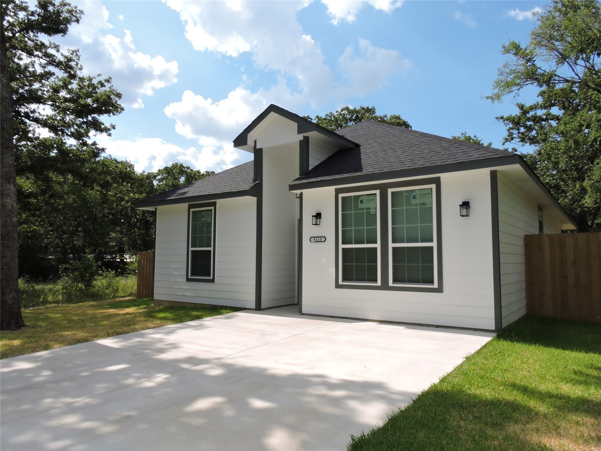 6110 Tejas Drive – photo 2