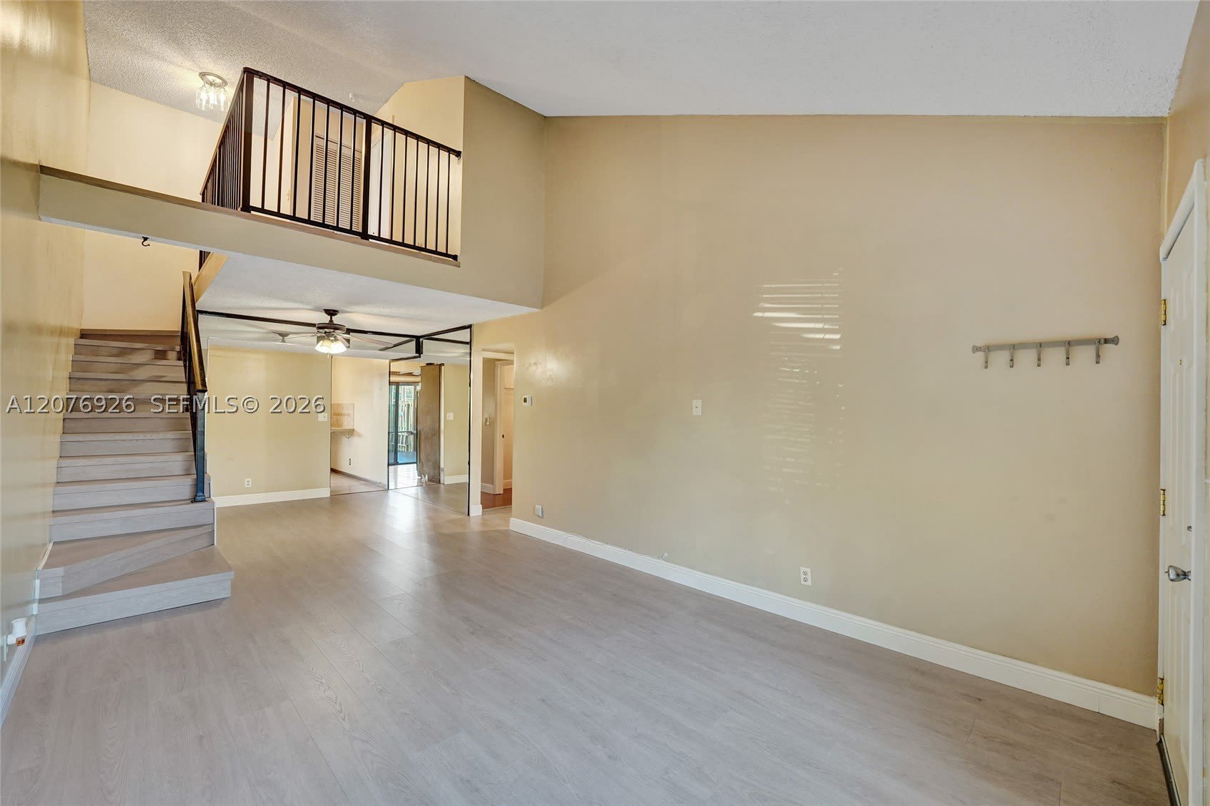 11154 Nw 37Th St – photo 2
