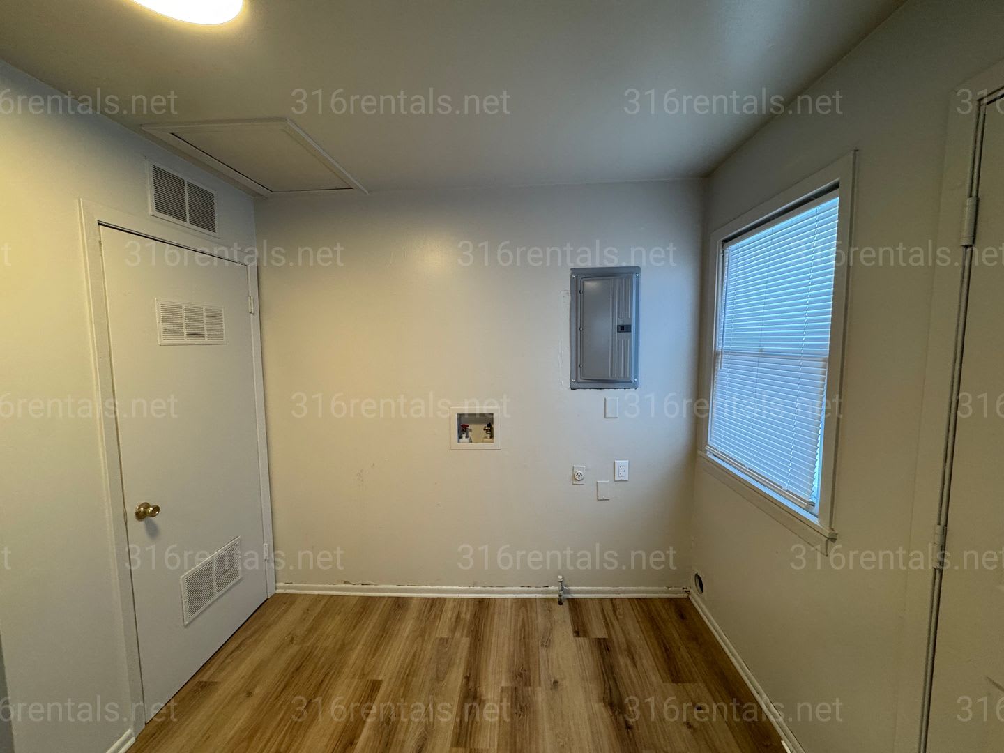1 025 3 Bed 1 Bath Single Family Home Coming Soon – photo 5