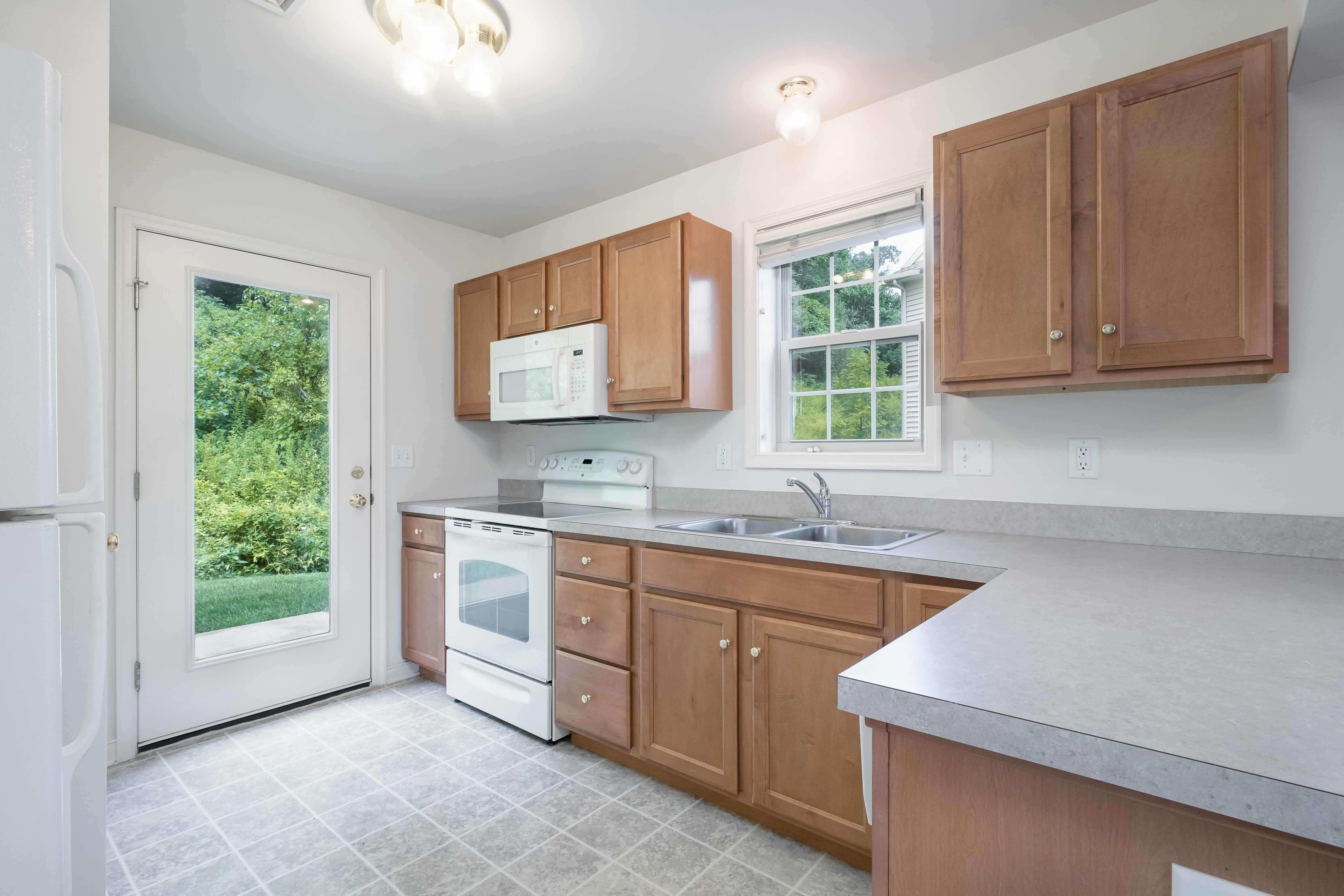 441 Talon Drive – photo 3