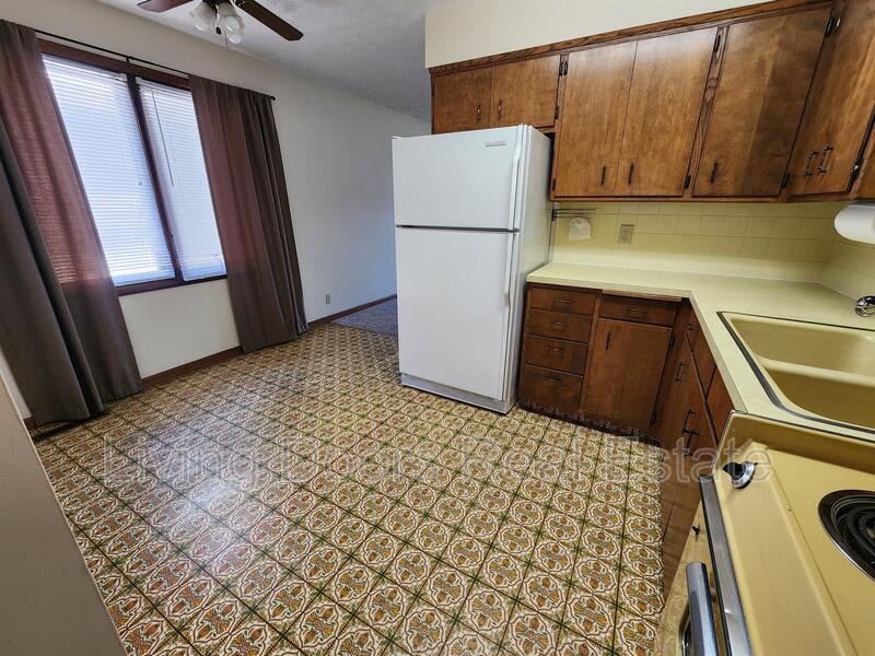 2043 South St – photo 3