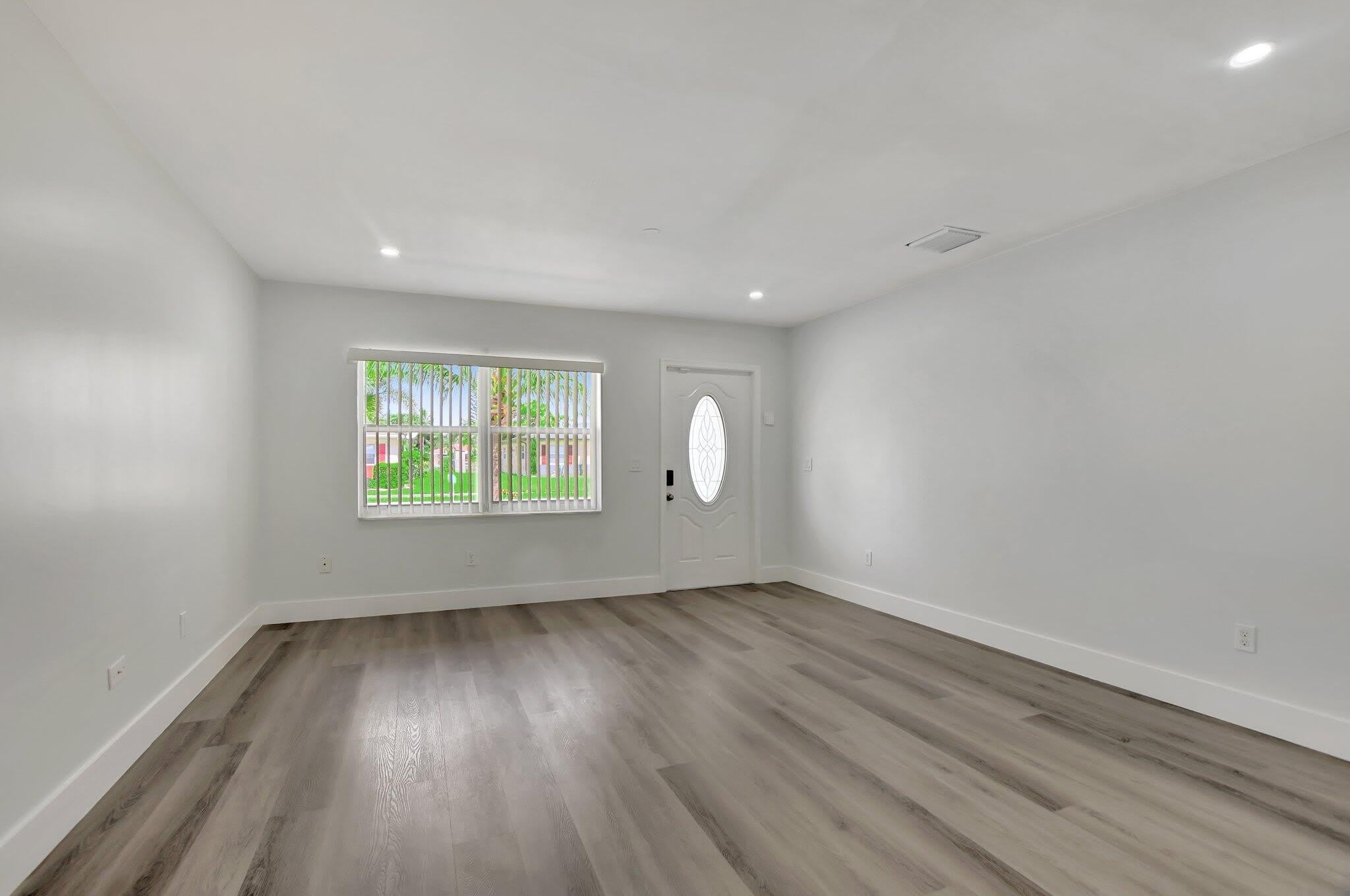10920 Gable Street – photo 4