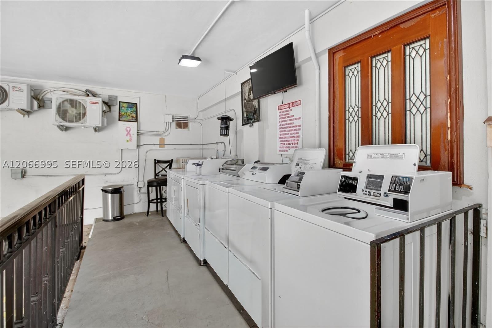 1600 S Le Jeune Rd – photo 4