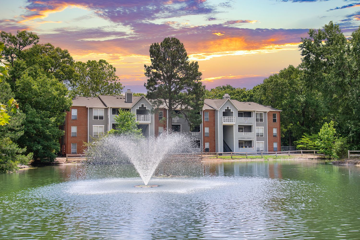 Ashley Park Apartments – photo 1