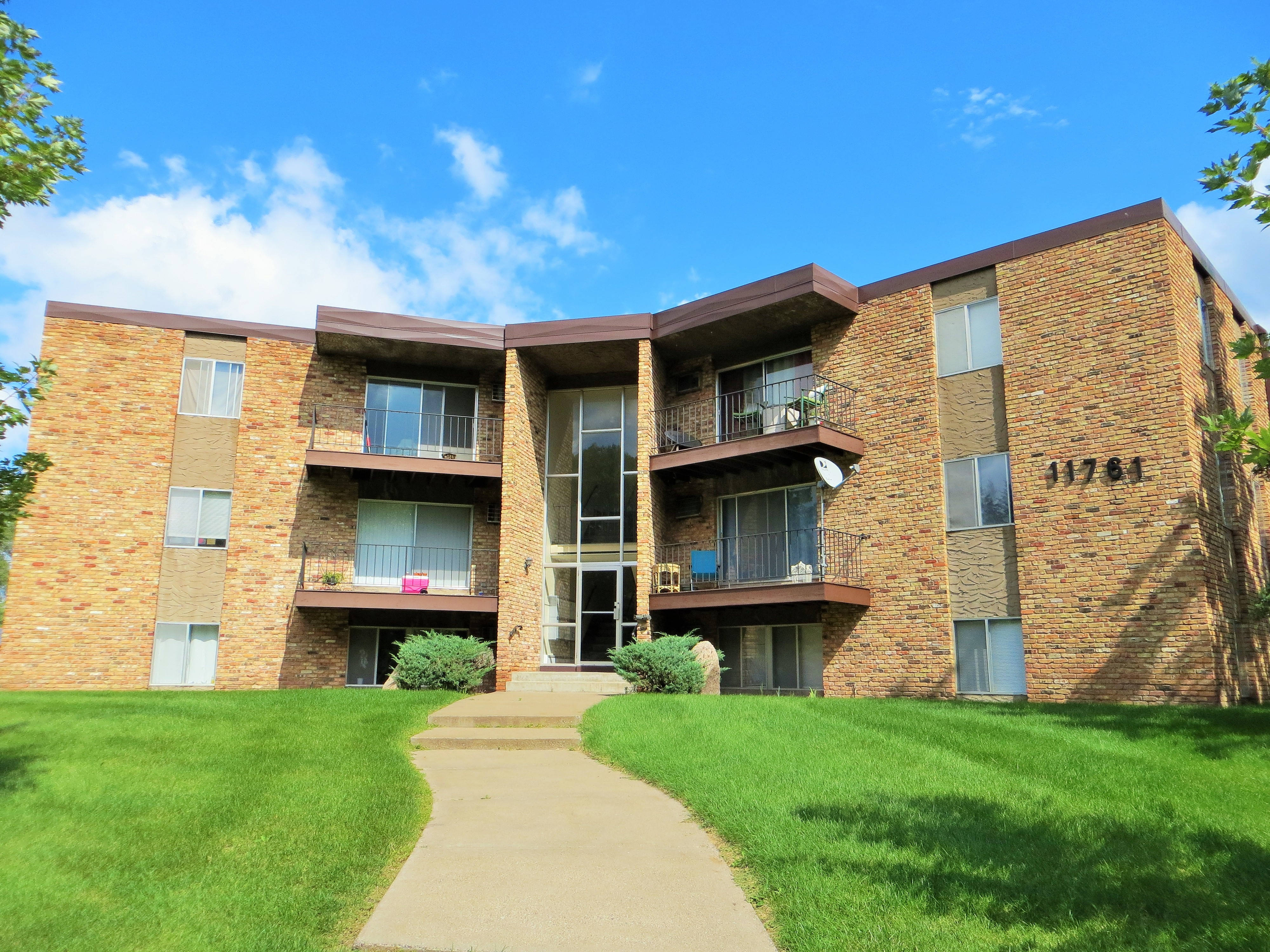 11761 Eldorado Street Northwest – photo 1