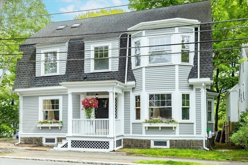 247 Hale St 2 – photo 3