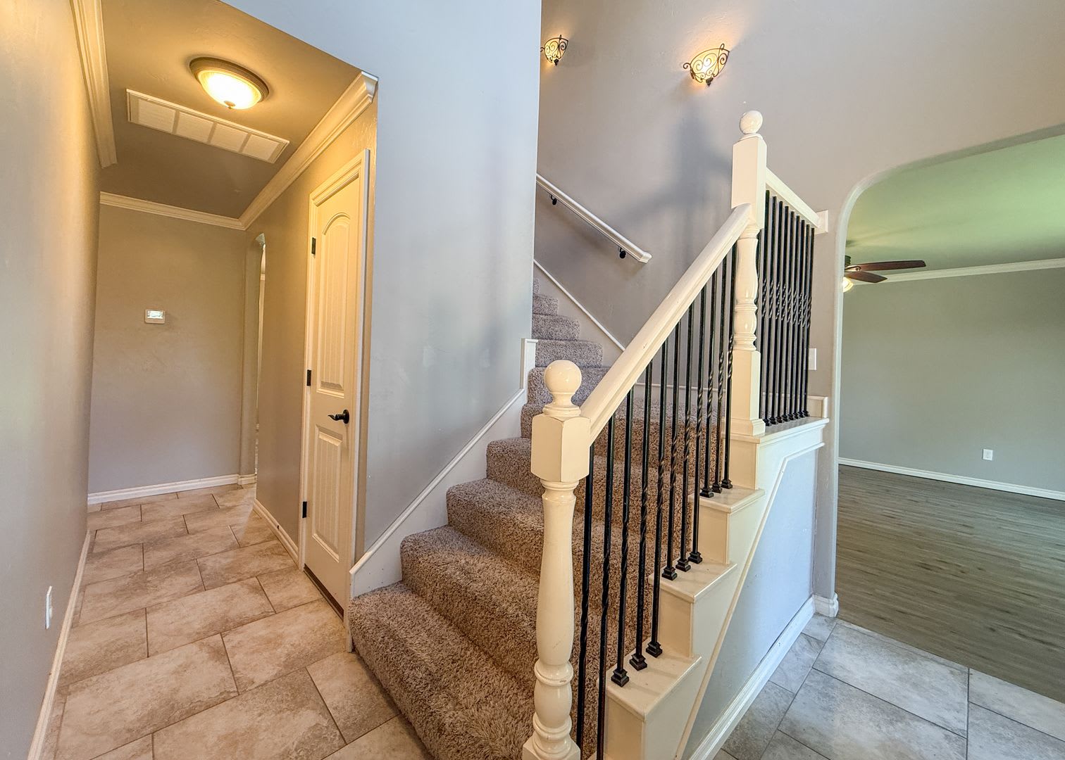 5 Bedrooms – photo 2