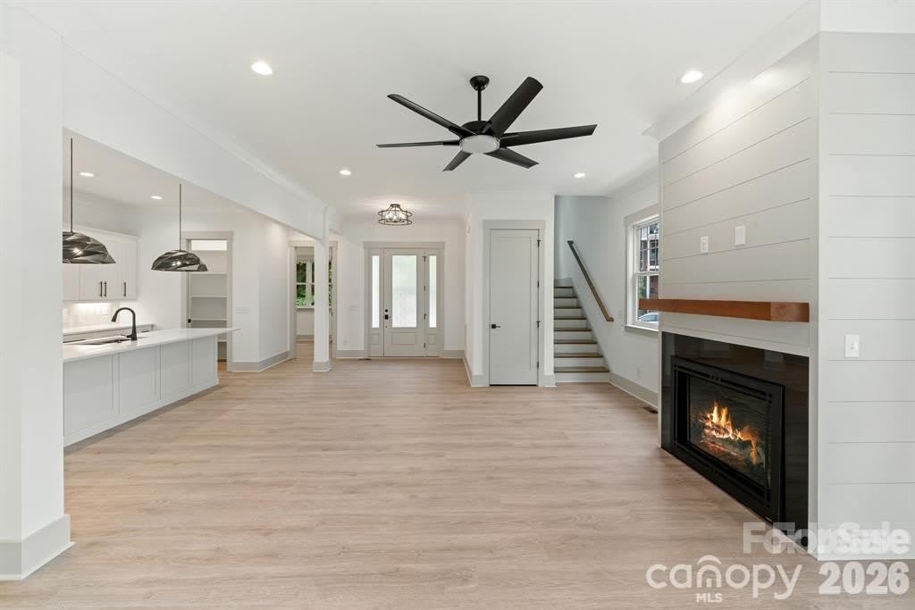 1529 Beckwith Place – photo 4