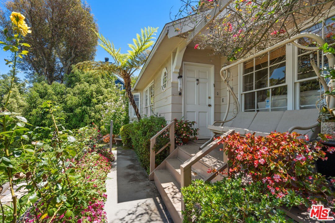 3331 Bennett Dr – photo 5
