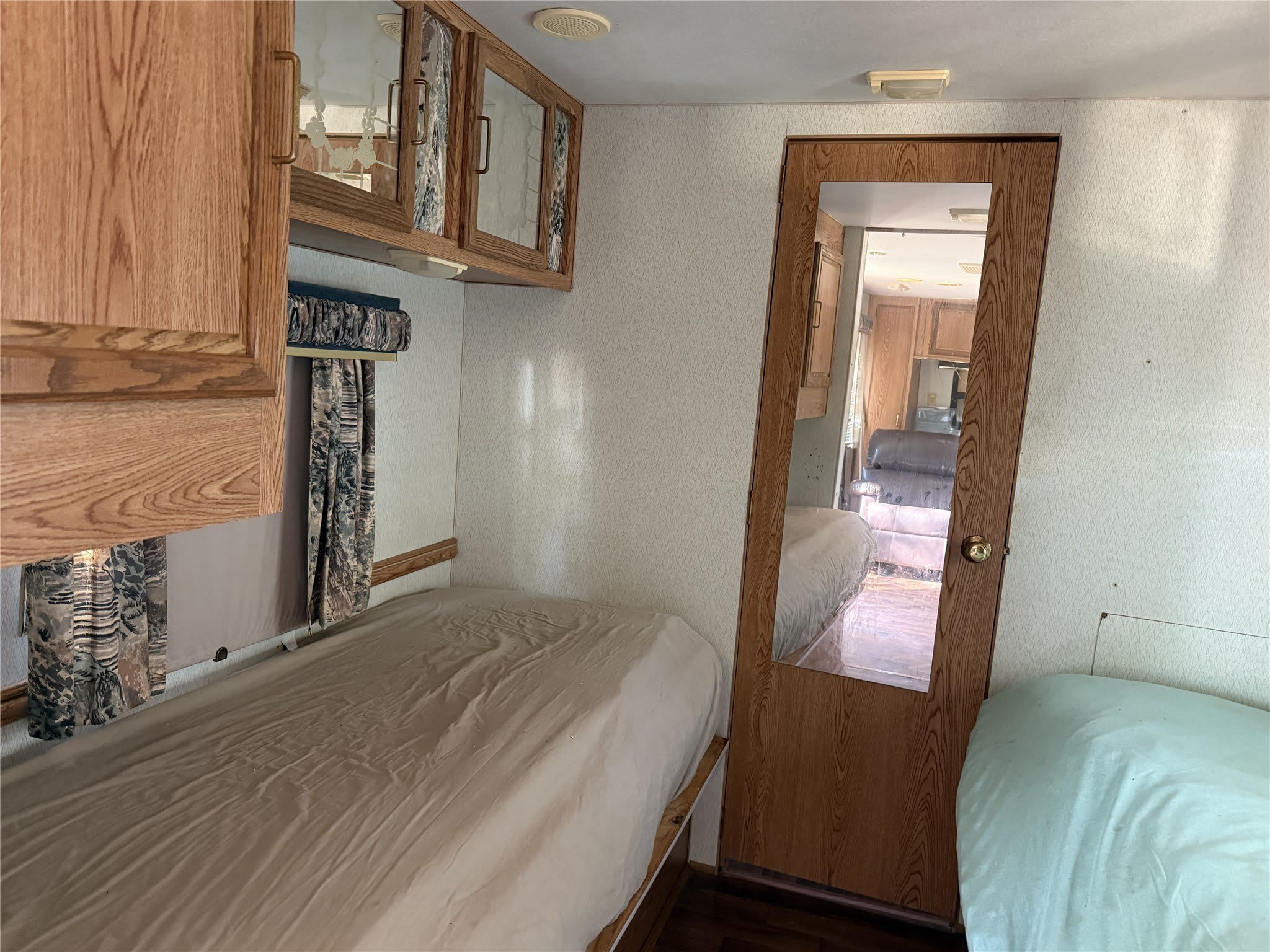 1046 E Owings Street – photo 4
