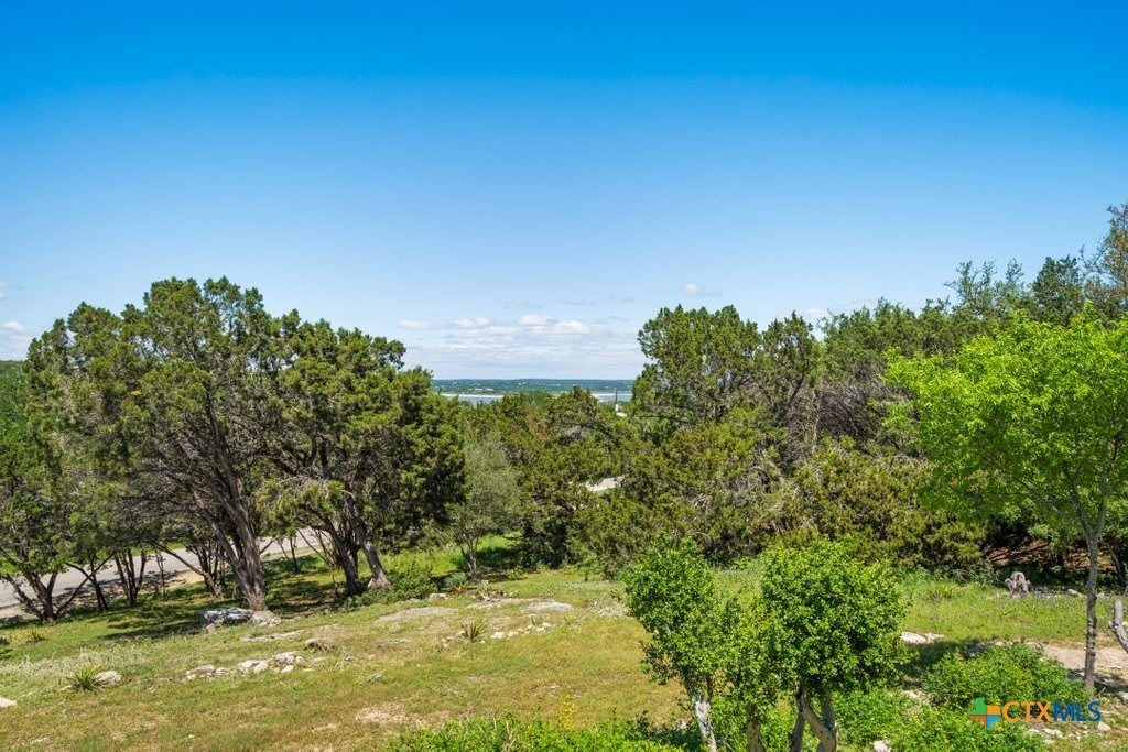 1219 E Lakeside Drive – photo 2