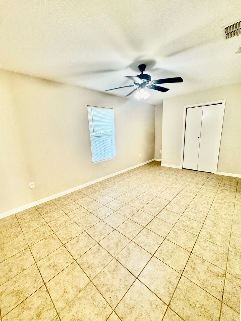 ALL BILL INCLUDED-2 Bedroom / 1 Bath Rental – Southside Neighborhood – photo 4