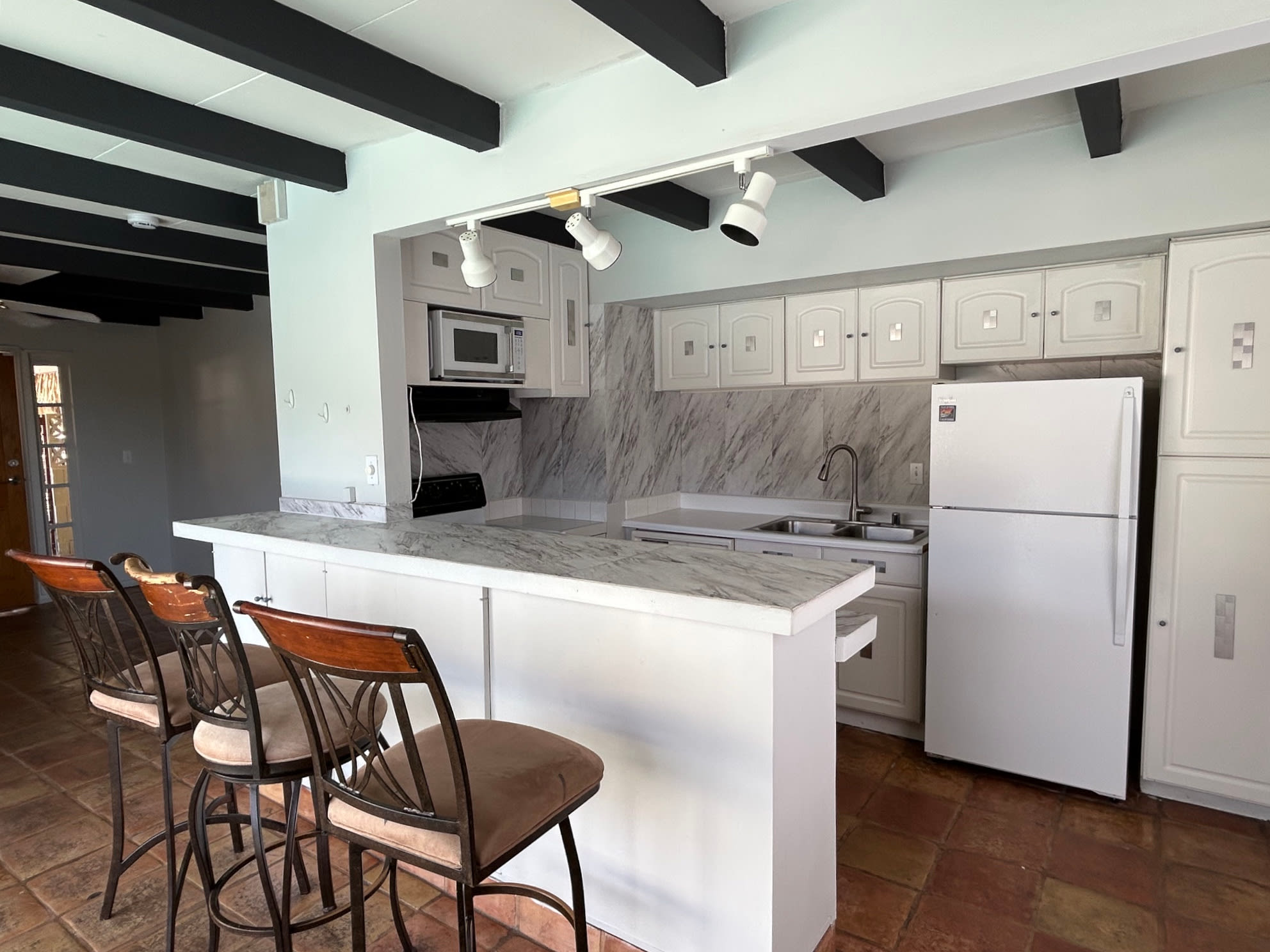 39910 Bird Lane Unit #4 – photo 5