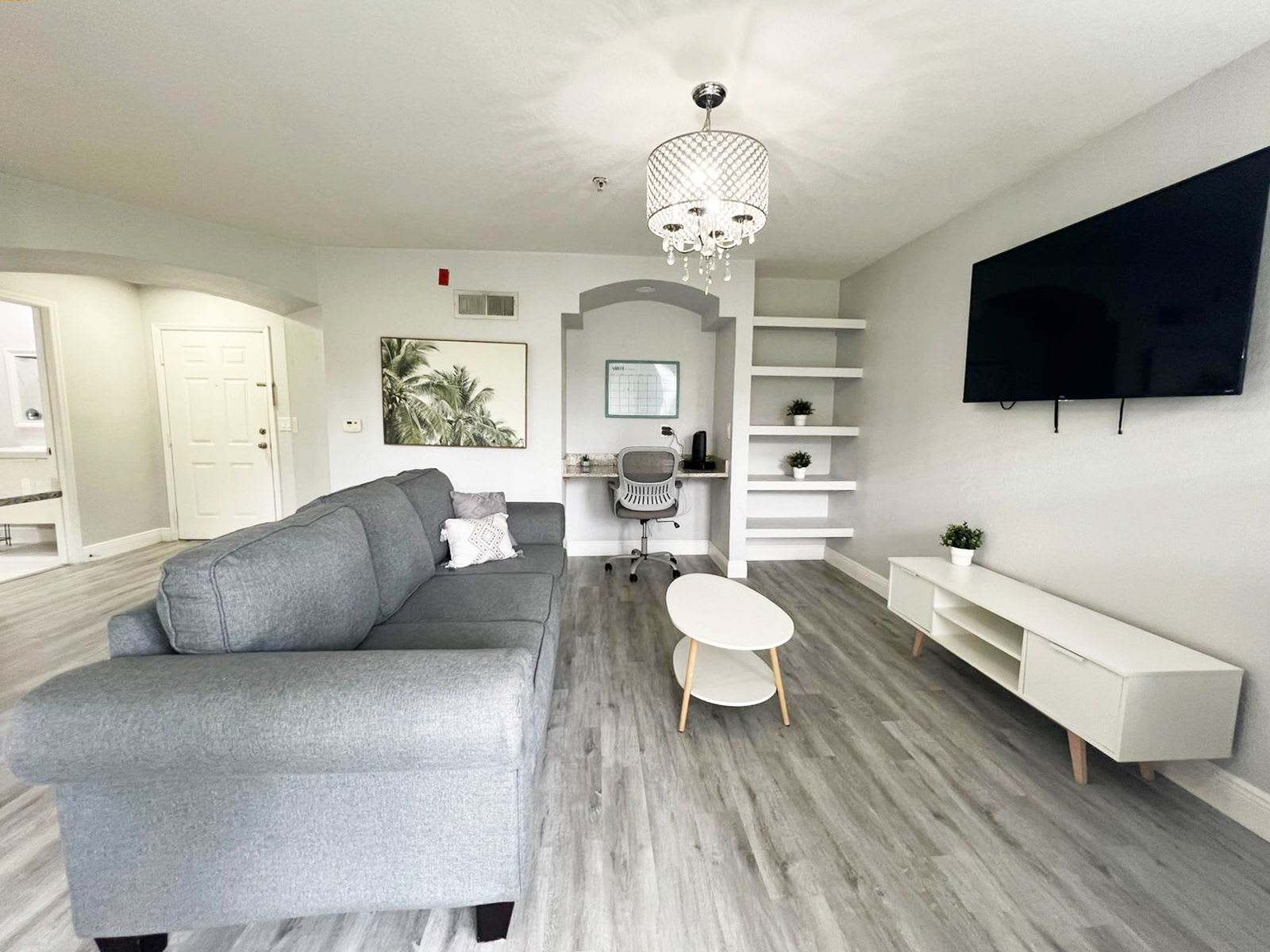 7250 Westpointe Boulevard – photo 5