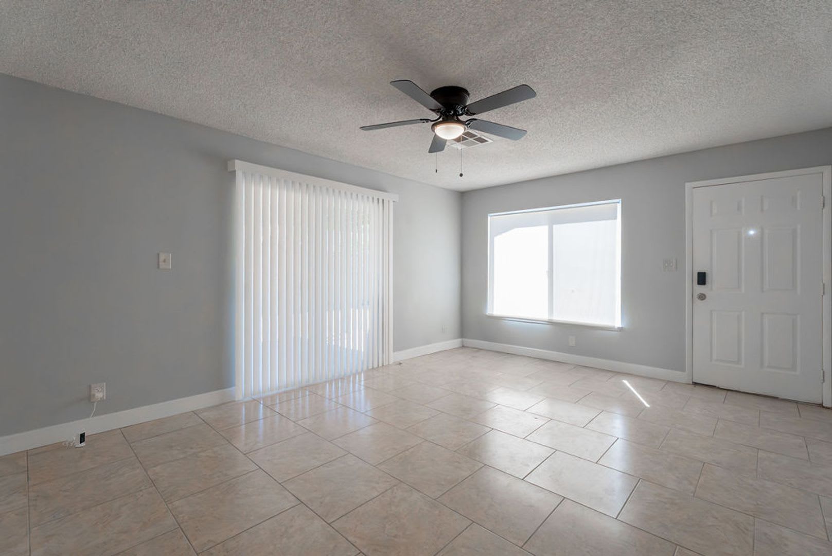 4793 Via Renaldo, Las Vegas, NV 89103 – photo 3