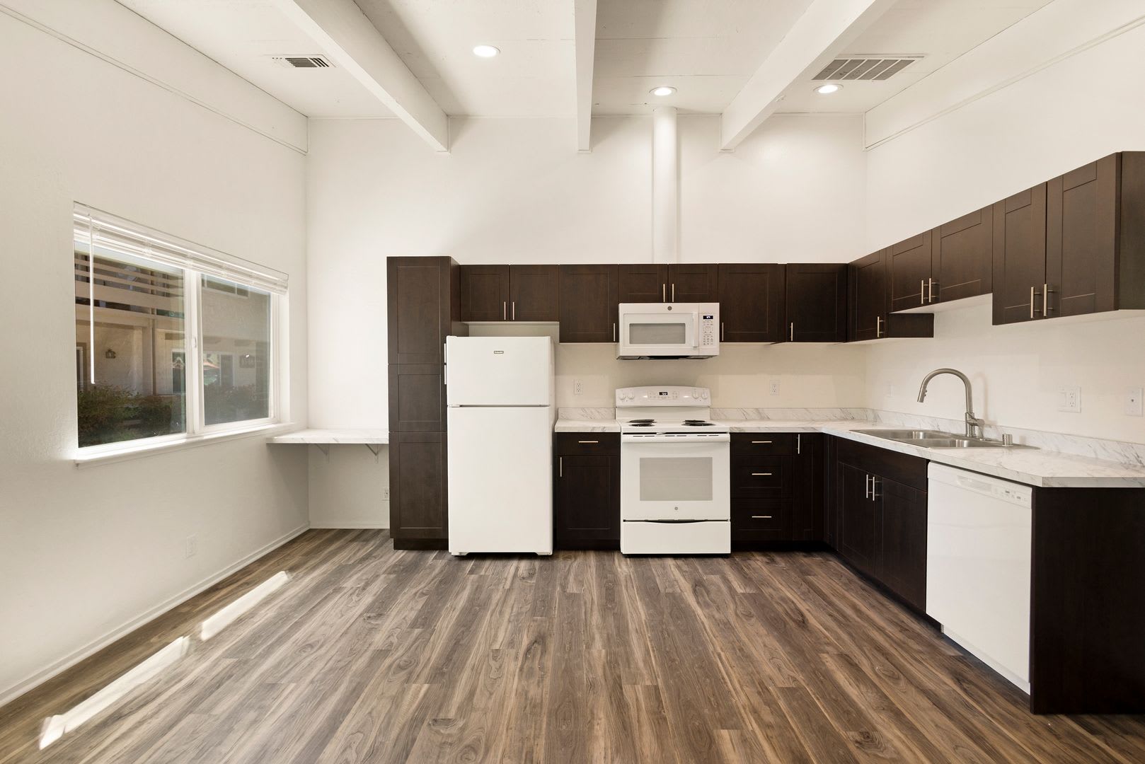 Sheridan Square Apartments – photo 1