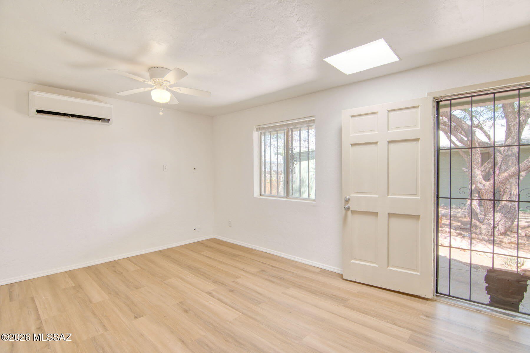 5655 E 28th Street – photo 3