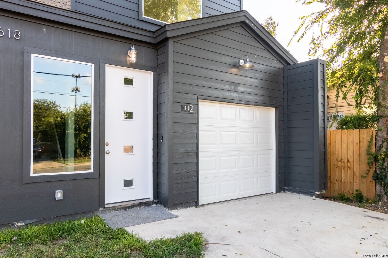 1618 Dakota – photo 4