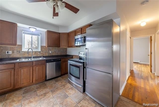 100 W Hickory Grove Road – photo 4
