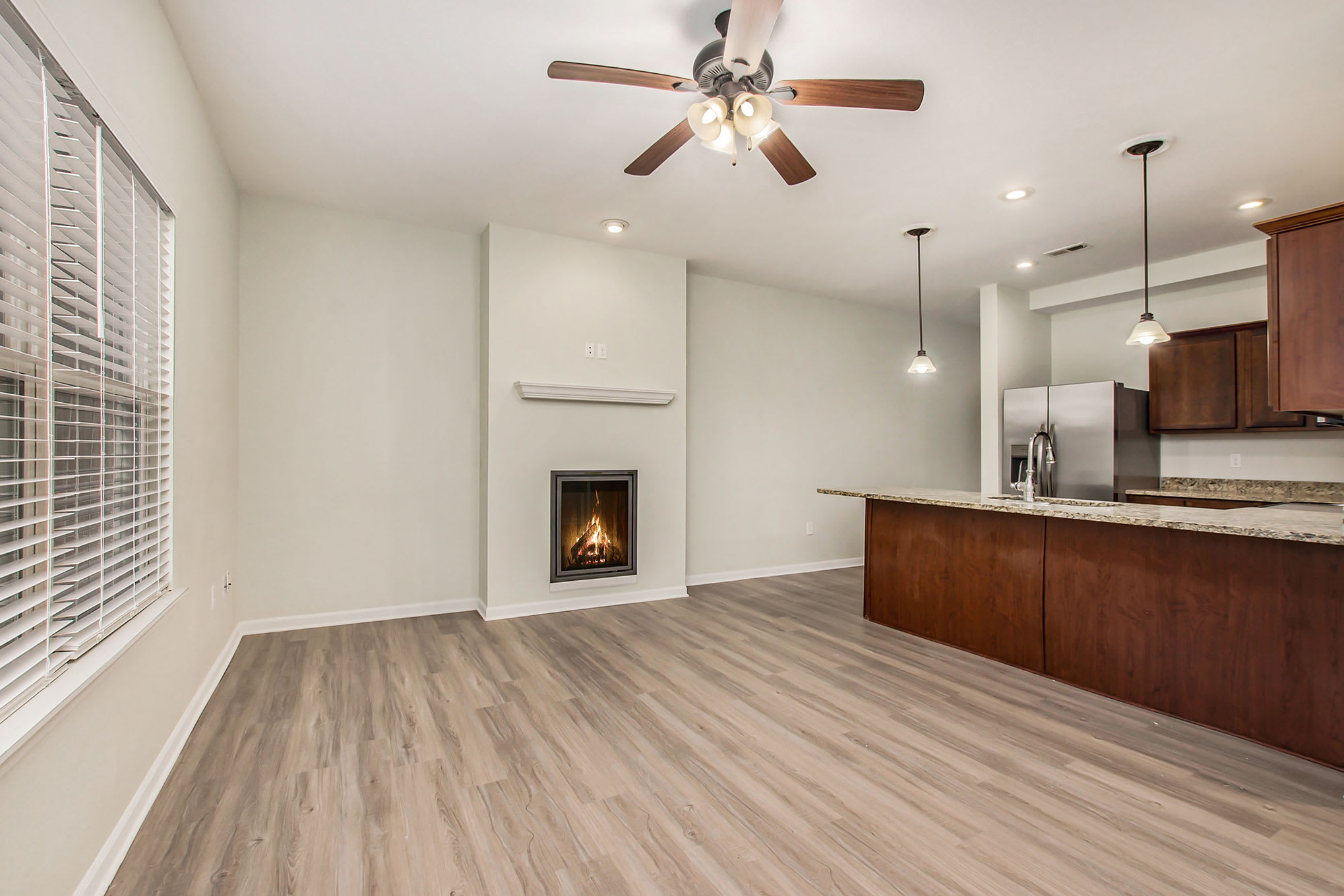 6411 Darnell Street – photo 4