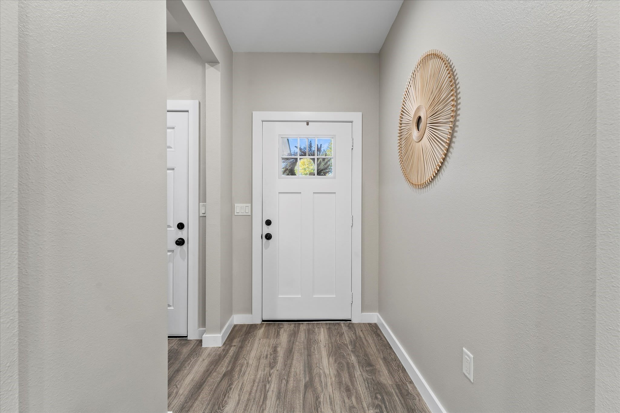 3907 Simonds Street – photo 5