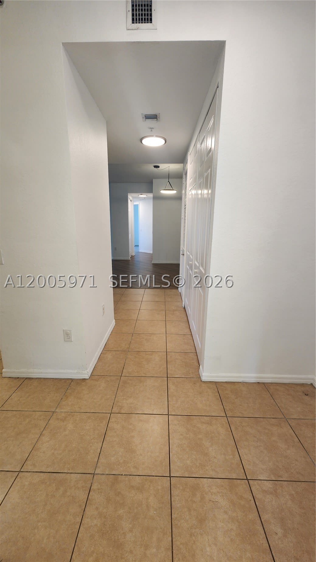 3600 Oaks Clubhouse Dr – photo 3