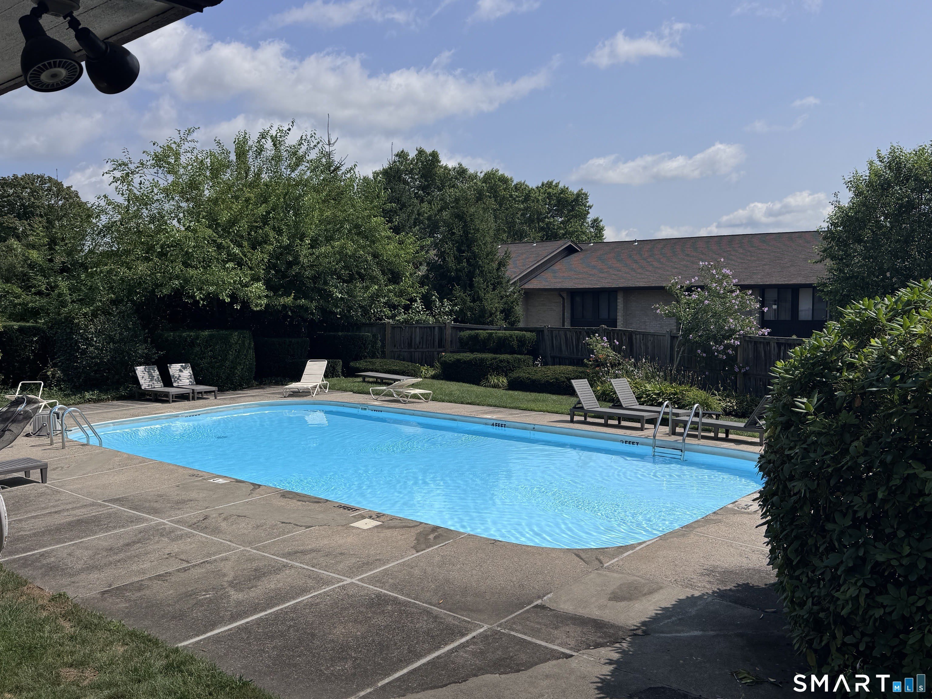 135 Courtland Avenue – photo 1