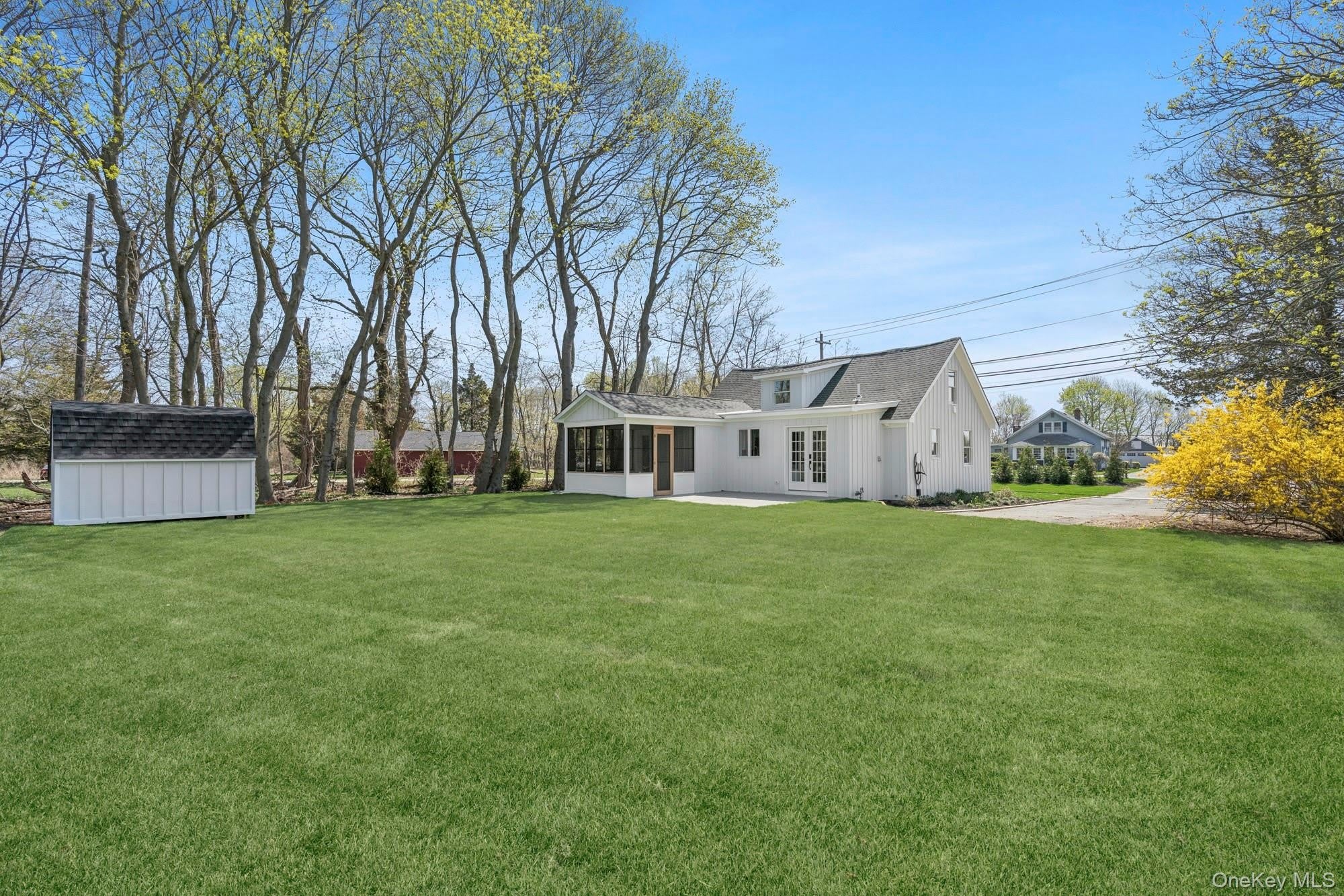 5075 Main Road – photo 2