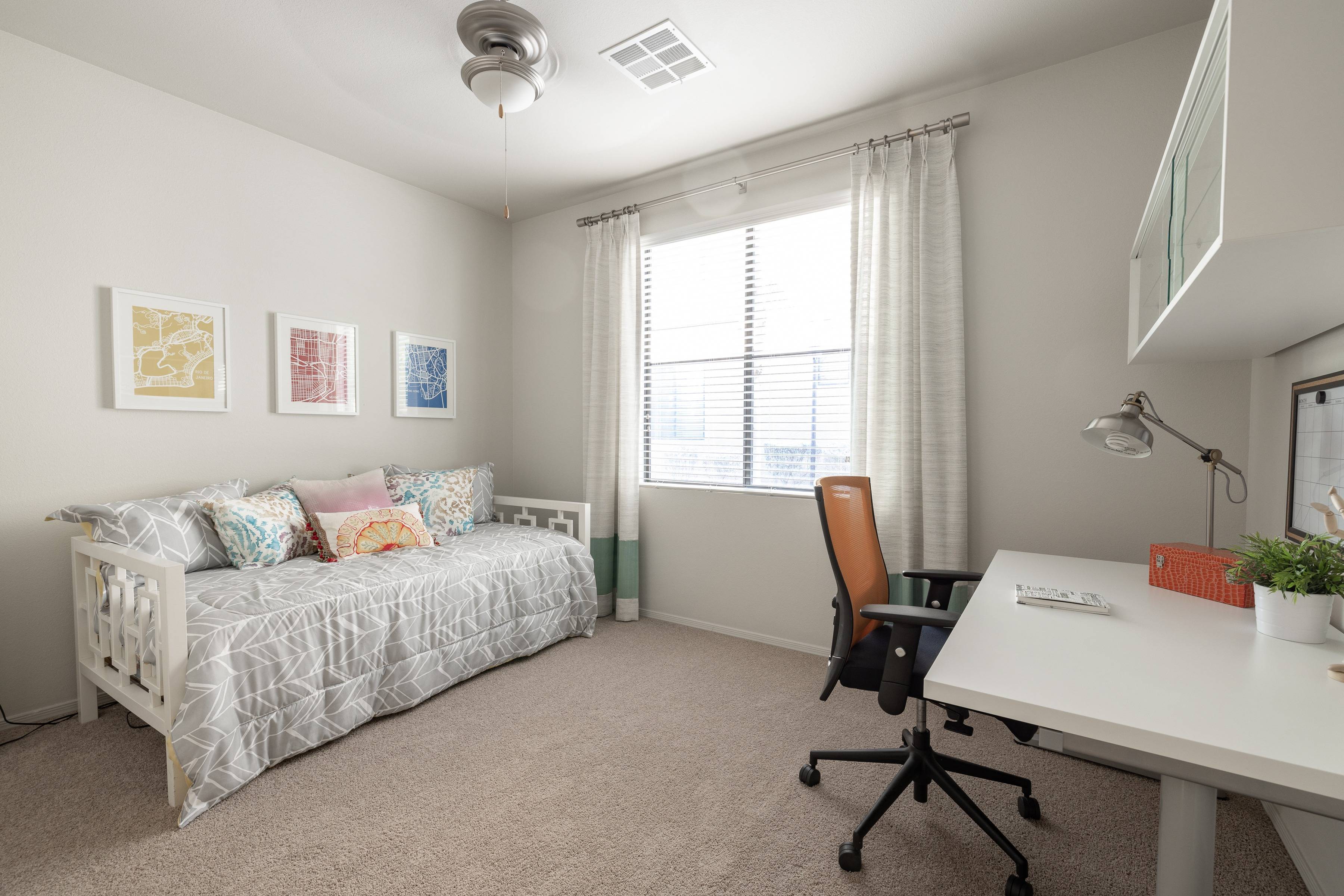 Liv Ahwatukee – photo 3