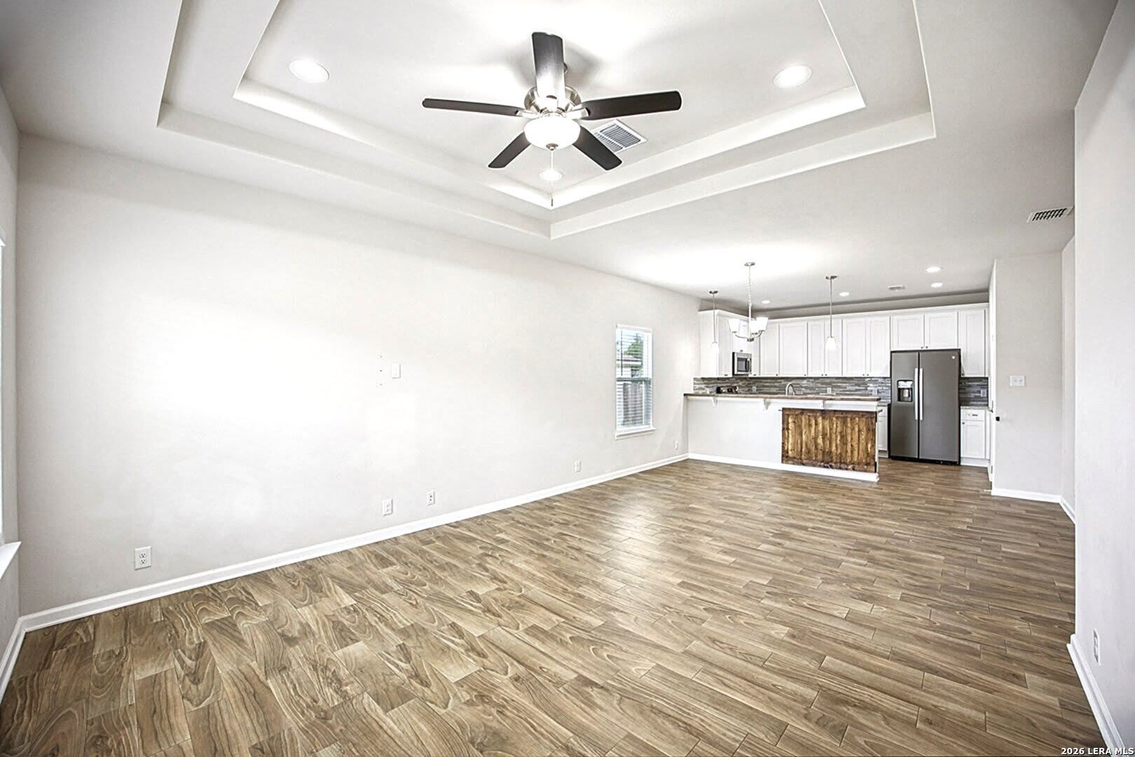 156 Remington Rd – photo 5