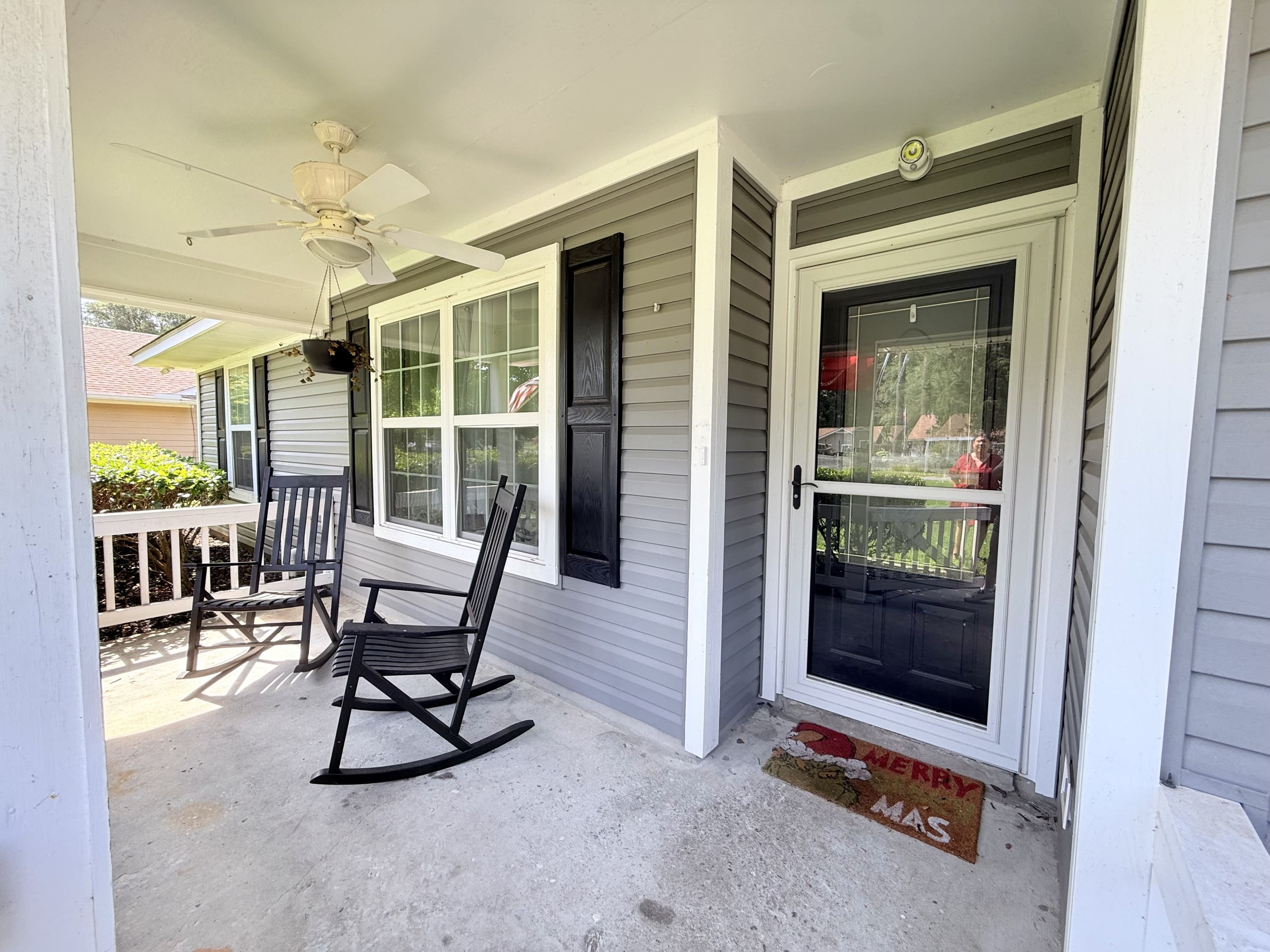 35 Burlington Circle – photo 3
