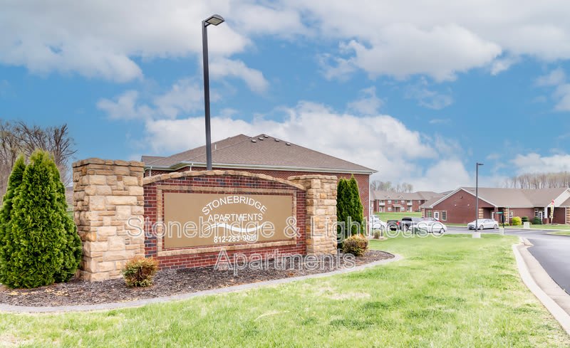 201 Stonebench Circle – photo 1