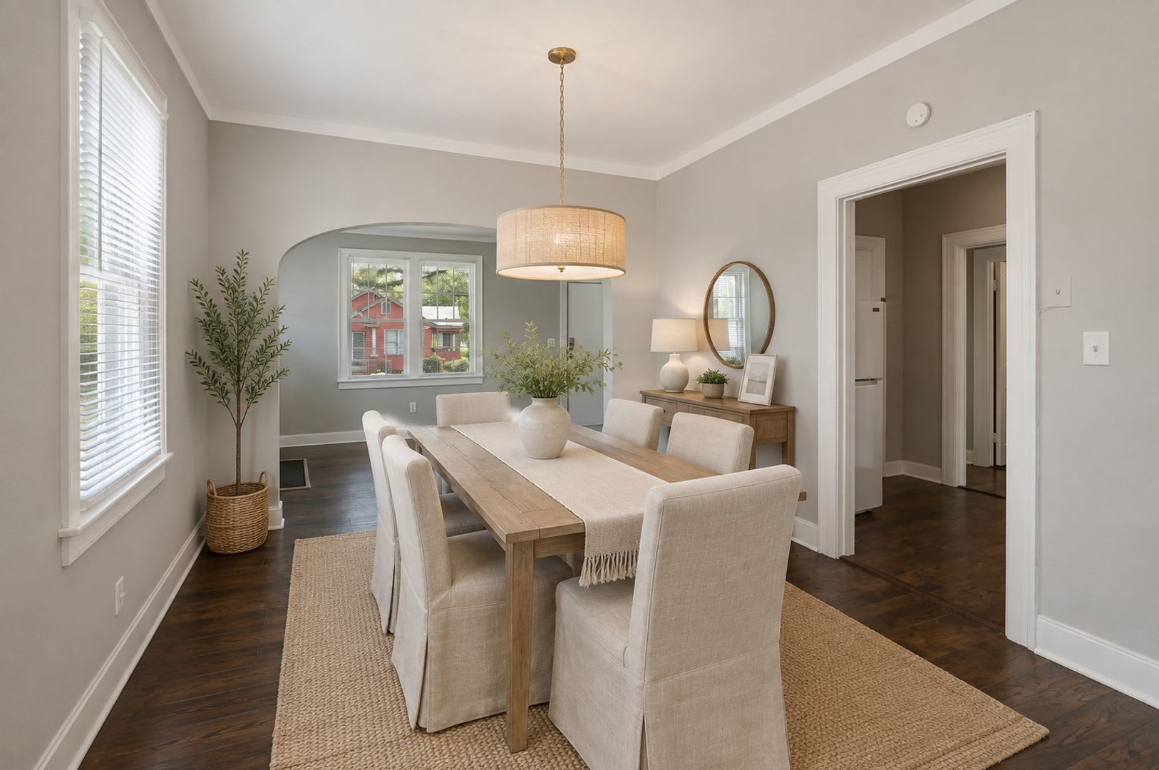 Large 2Br 1Ba Downtown Home Walking Distance To Forsyth Park And Daffin Park – photo 4