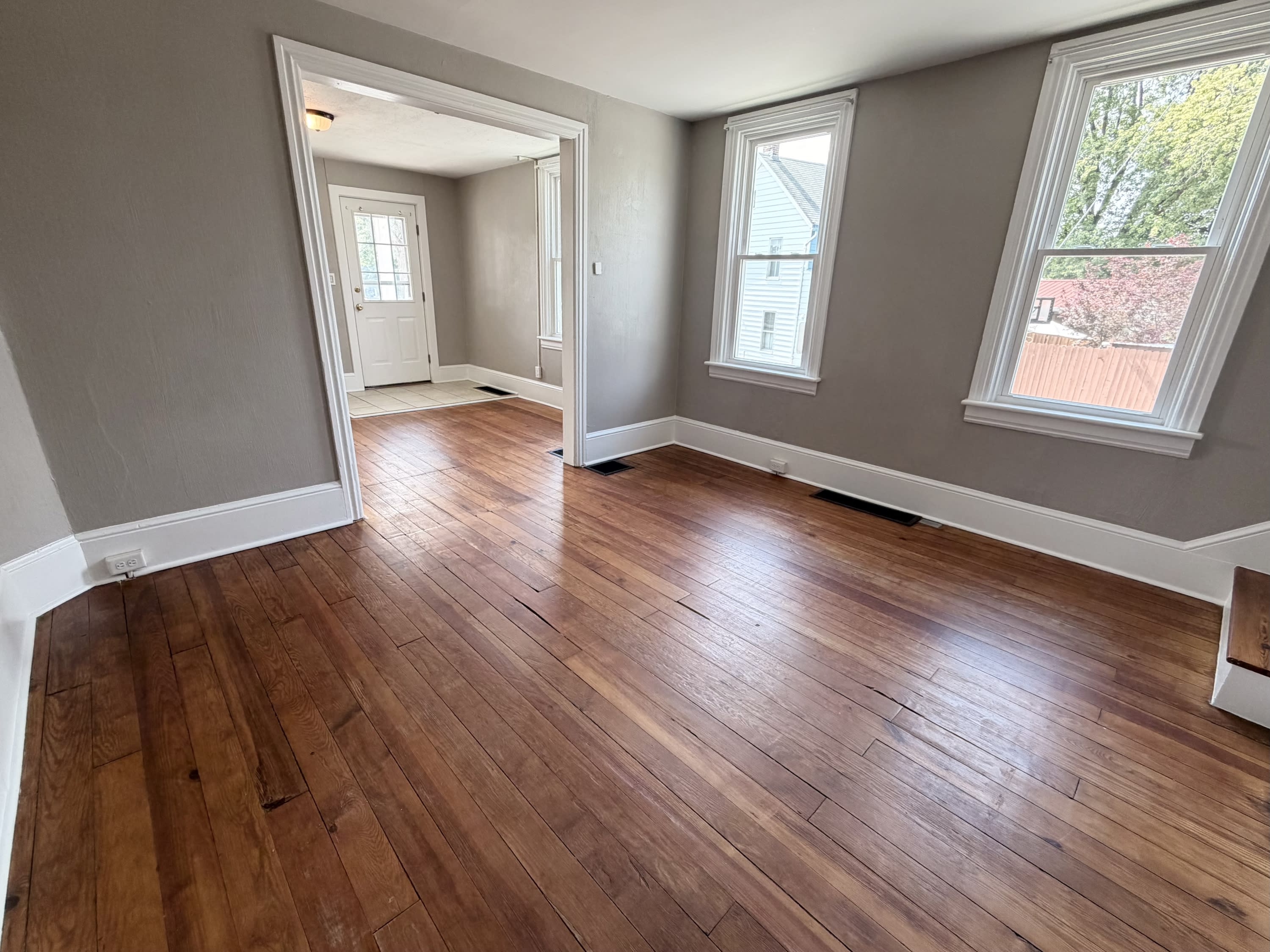 305 North Franklin Street – photo 3