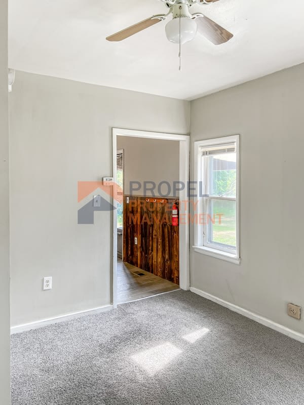 5614 Wayne Road – photo 5
