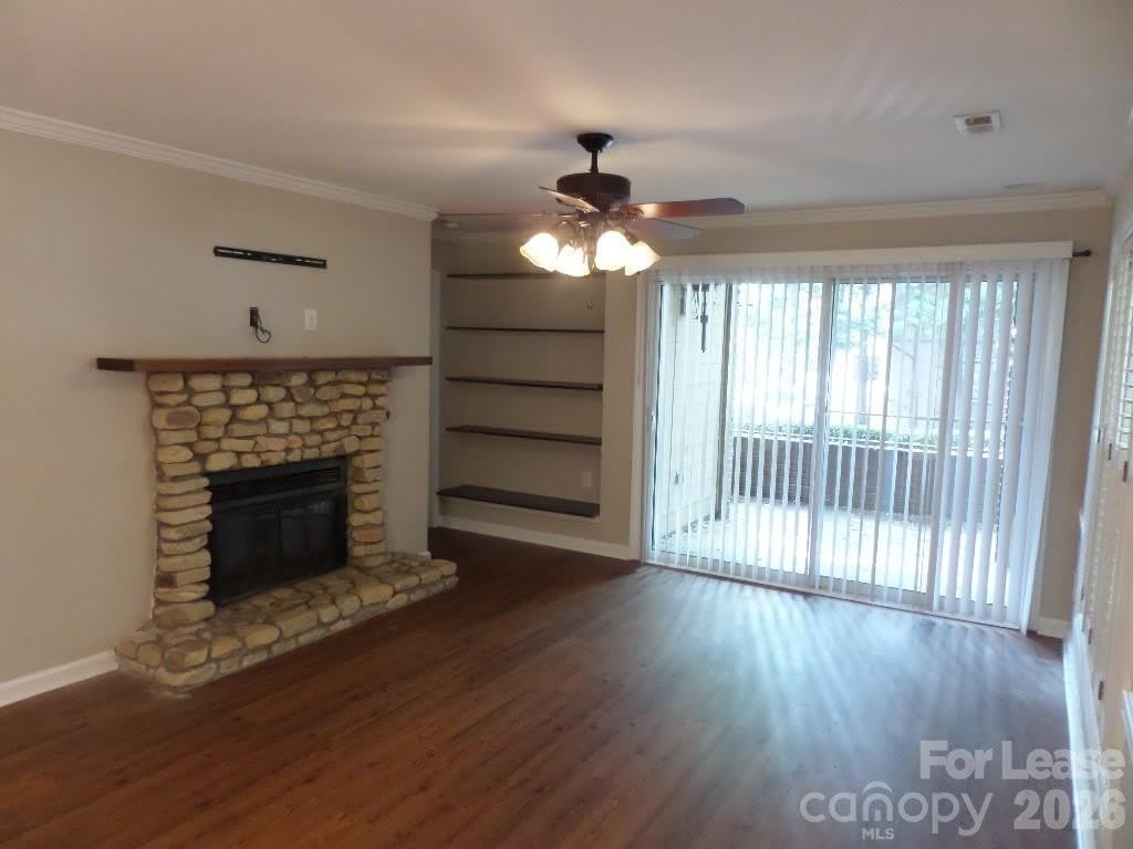 1109 E Morehead Street – photo 5